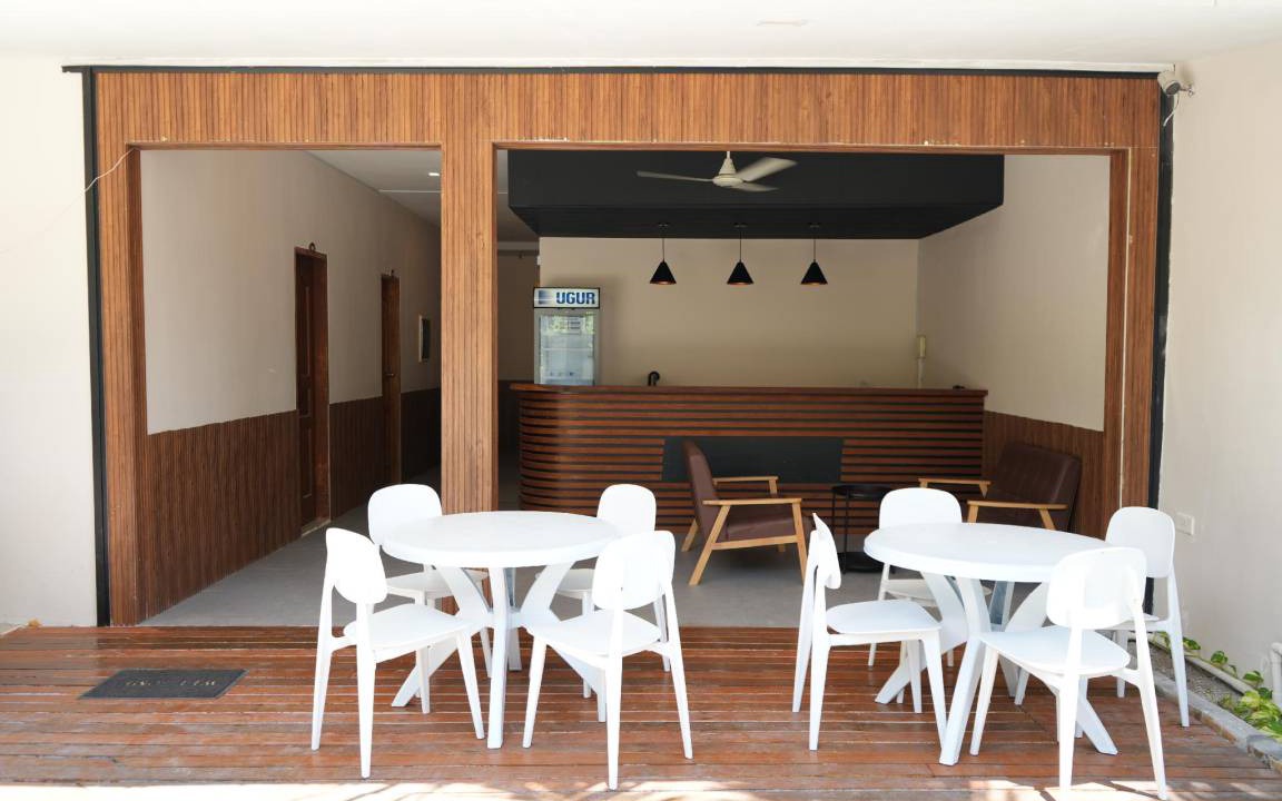 Thulusdhoo Island Hotel | 13 m² Hotel ∙ 2 guests