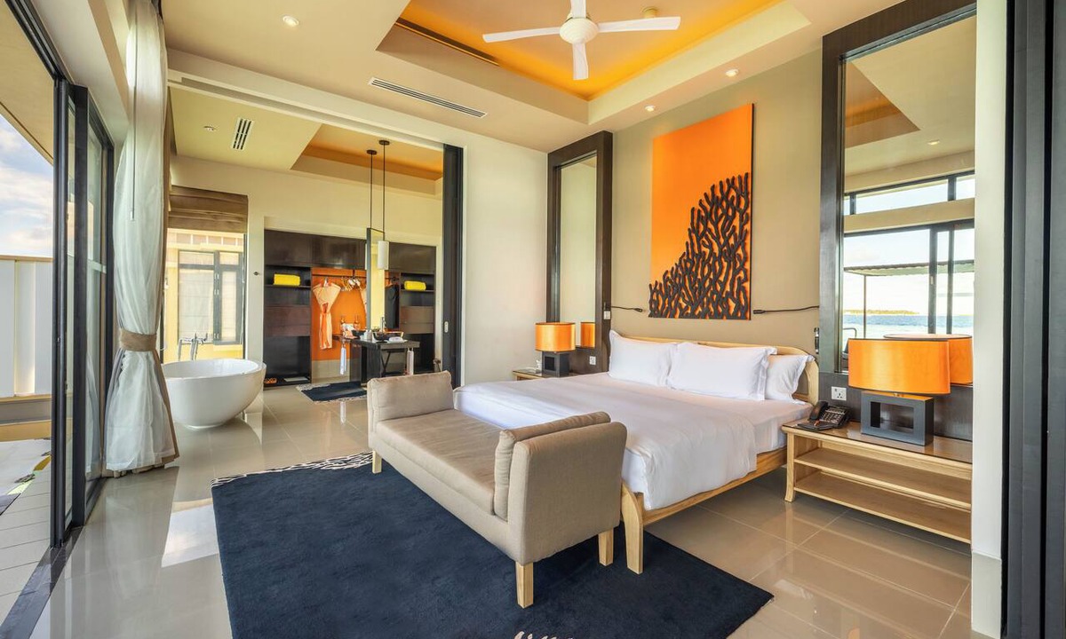 Velavaru Resort | Angsana Velavaru - Free return Seaplane Transfers