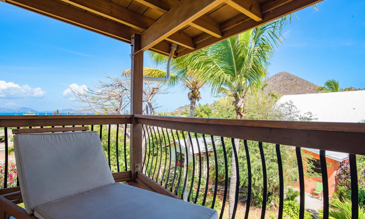 Stevens Pasture Apartment | Bayview Vacation Apartments