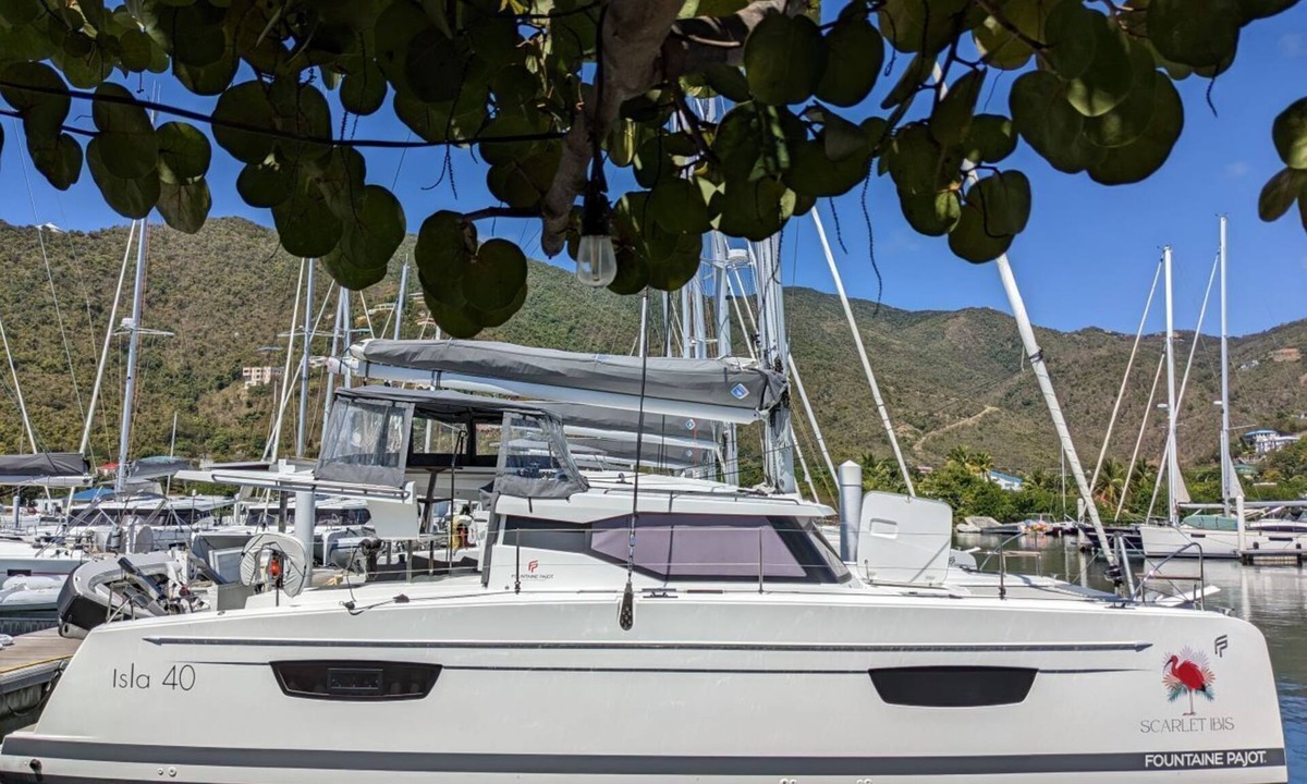 Road Town Boat Rental | Caribbean Dream: Sun-soaked Sailing Adventure from Tortola, Islas Vírgenes Británicas