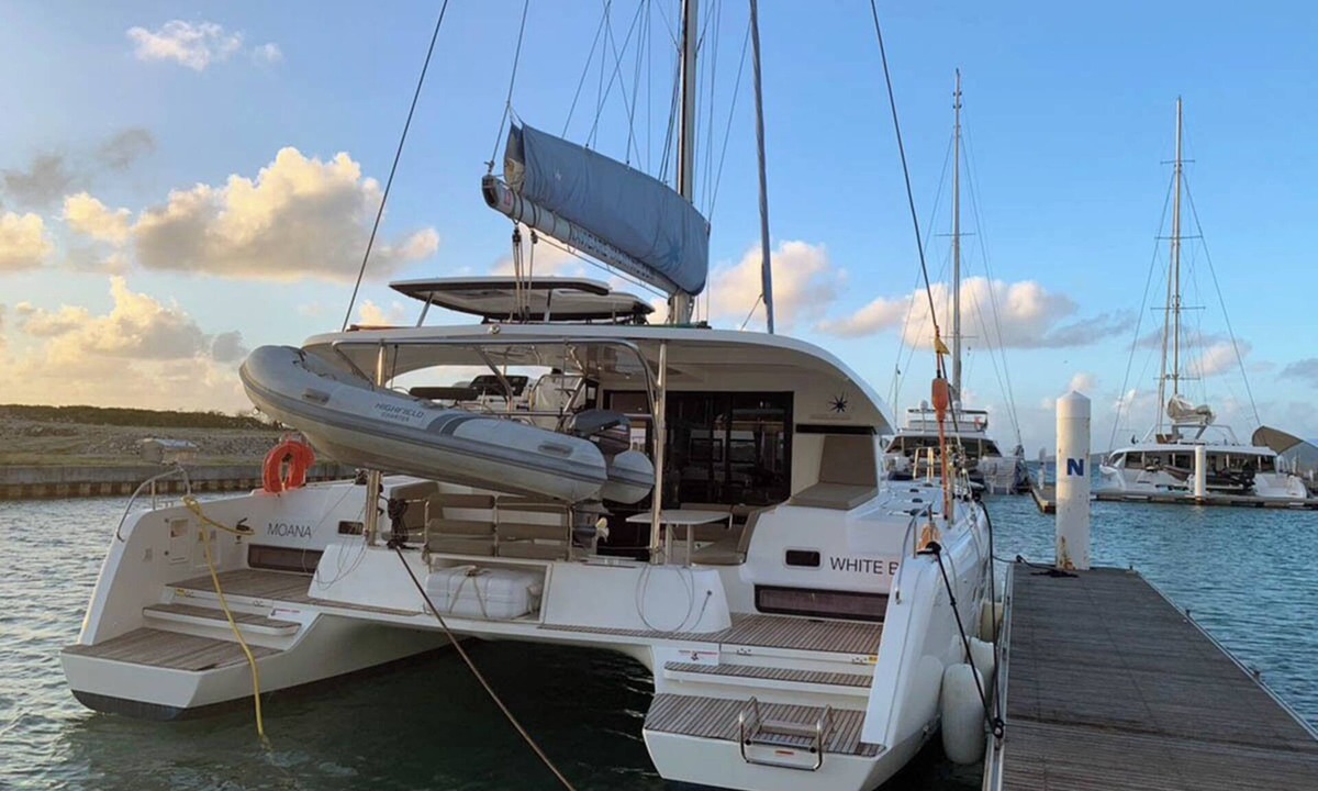 Road Town Boat Rental | Caribbean Dream: Sun-soaked Sailing Adventure from Tortola, Islas Vírgenes Británicas