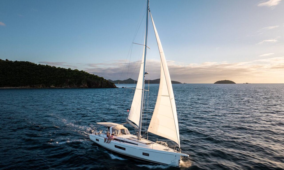 Road Town Boat Rental | Caribbean Dream: Sun-soaked Sailing Adventure from Tortola, Islas Vírgenes Británicas