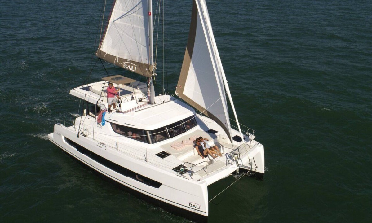 Road Town Boat Rental | Caribbean Dream: Sun-soaked Sailing Adventure from Tortola, Islas Vírgenes Británicas