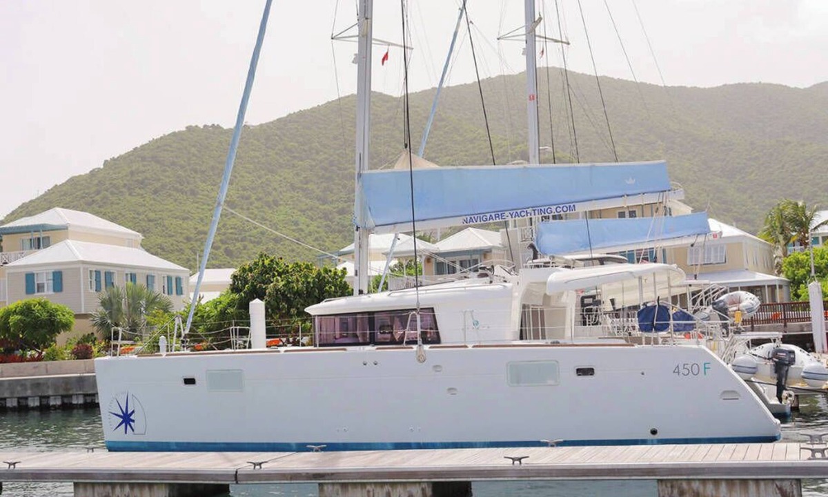 Road Town Boat Rental | Caribbean Dream: Sun-soaked Sailing Adventure from Tortola, Islas Vírgenes Británicas