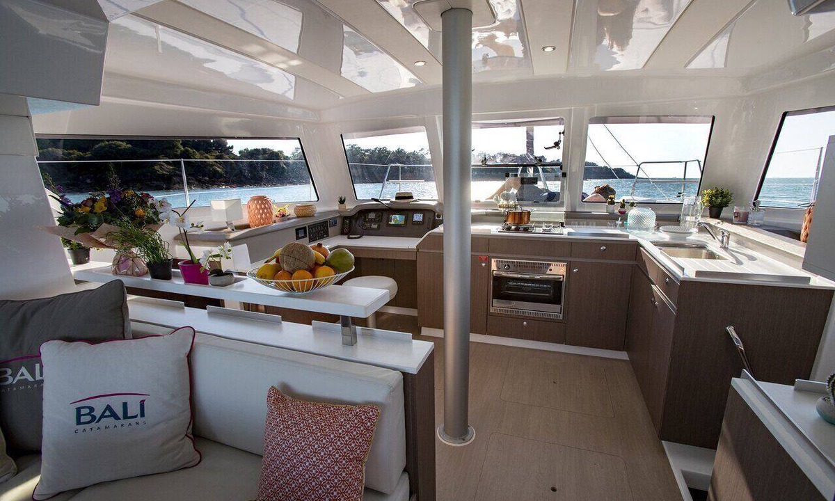 Road Town Boat Rental | Caribbean Dream: Sun-soaked Sailing Adventure from Tortola, Islas Vírgenes Británicas