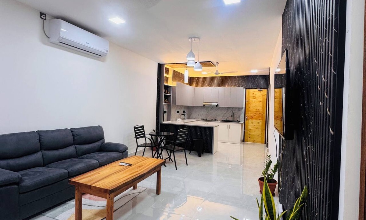 Fuvahmulah Apartment | Comfortable clean friendly safe private access