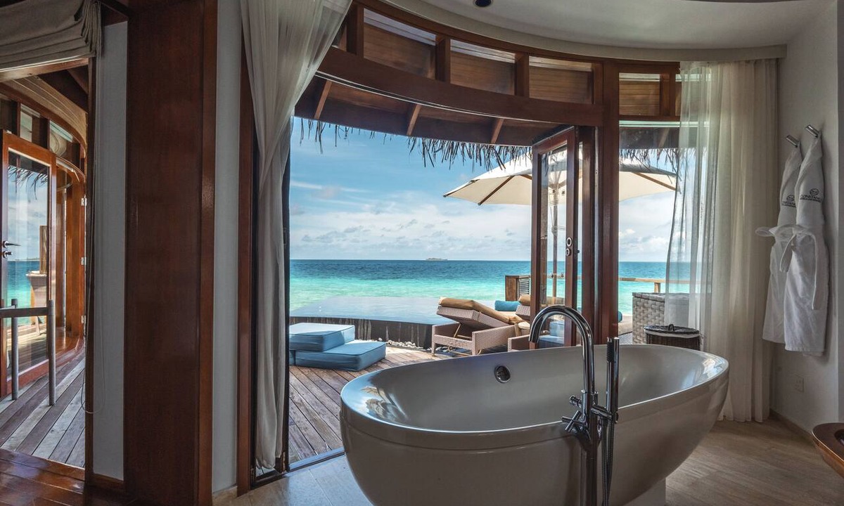 Halaveli Resort | Constance Halaveli