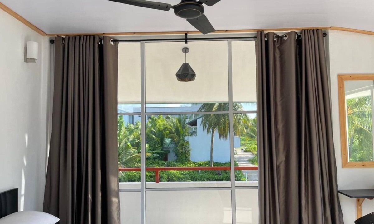 Thoddoo Hotel | Dacha Thoddoo White Sand