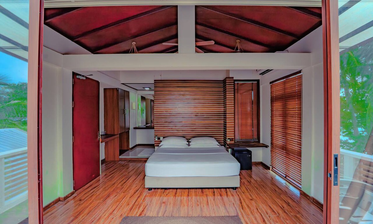 Fulidhoo Hotel | Kinan Retreat