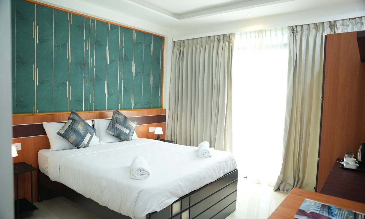 Hulhumale Hotel | The R One