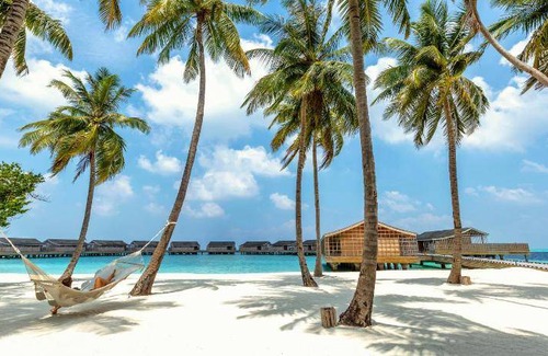 Kudadhoo Resort | 390 m² Resort ∙ 10 guests