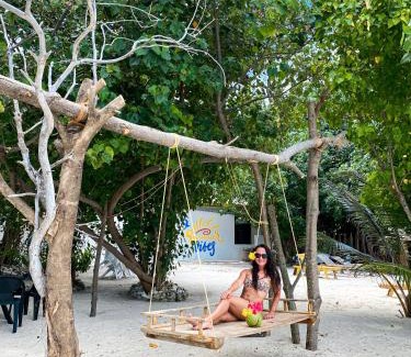 Rasdhoo Hotel | Summer Vibes Beach Front