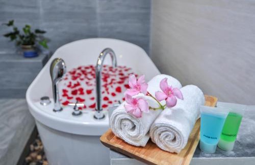 Maafushi House | Triton Beach Hotel & Spa