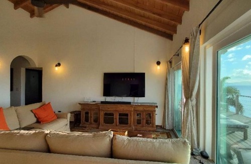 Virgin Gorda Villa | 2BR beachside villa with stunning sunset/ocean views from deck and pool