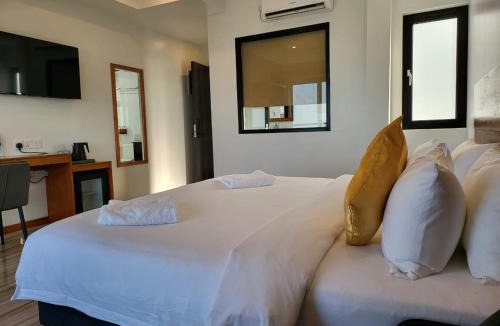 Gulhi Hotel | AIMI Beach, Gulhi Island, Maldives