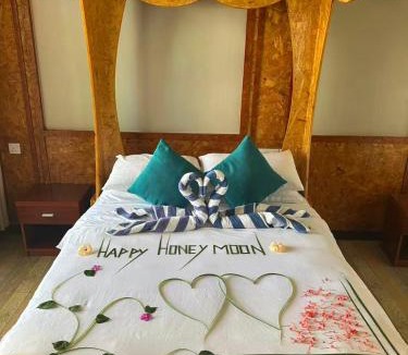 Guraidhoo Hotel | Athens View Hotel