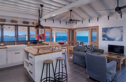 West End Villa | Breathtaking Views and Simple Elegance at Pelican Peak Villa