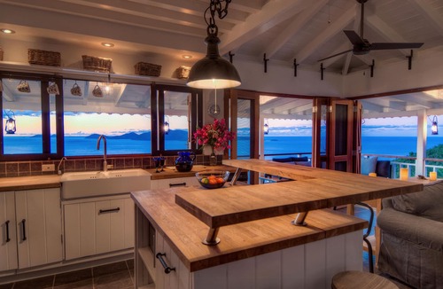 West End Villa | Breathtaking Views and Simple Elegance at Pelican Peak Villa