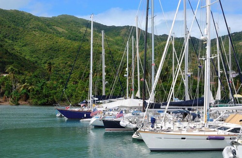 Parham Town Boat Rental | Caribbean Dream: Sun-soaked Sailing Adventure from Tortola, Islas Vírgenes Británicas
