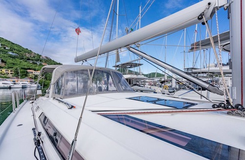 Road Town Boat Rental | Caribbean Dream: Sun-soaked Sailing Adventure from Tortola, Islas Vírgenes Británicas