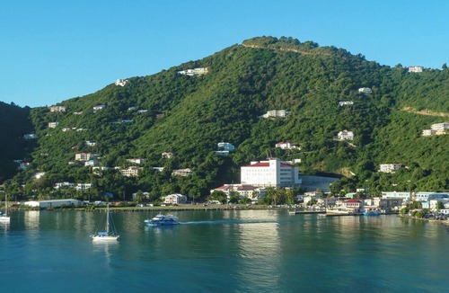 Road Town Boat Rental | Caribbean Dream: Sun-soaked Sailing Adventure from Tortola, Islas Vírgenes Británicas