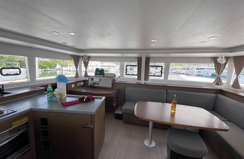 Road Town Boat Rental | Caribbean Dream: Sun-soaked Sailing Adventure from Tortola, Islas Vírgenes Británicas
