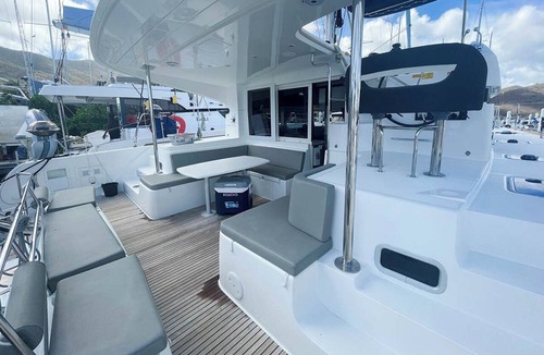 Road Town Boat Rental | Caribbean Dream: Sun-soaked Sailing Adventure from Tortola, Islas Vírgenes Británicas