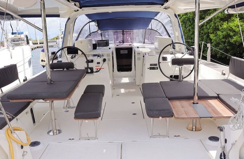 Road Town Boat Rental | Caribbean Dream: Sun-soaked Sailing Adventure from Tortola, Islas Vírgenes Británicas