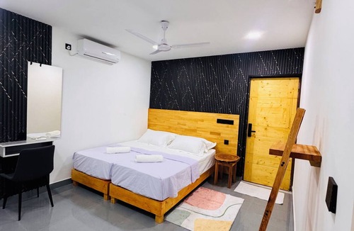 Fuvahmulah Apartment | Comfortable clean friendly safe private access