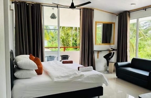 Thoddoo Hotel | Dacha Thoddoo White Sand
