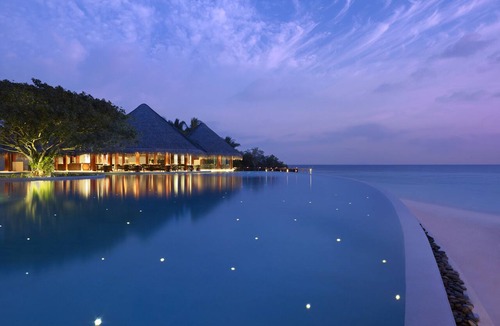 Mudhdhoo Resort | Dusit Thani Maldives - 50 percent off on Transfers for Stays of 5 Nights stay until 20 December 2026