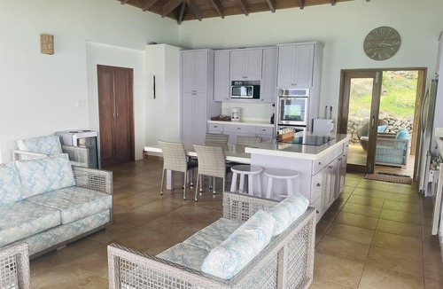 Jost Van Dyke House | Fabulous waterfront villa in JVD with two en-suite air conditioned bedrooms.