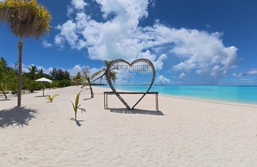 Maamigili House | Gaahaka Beach