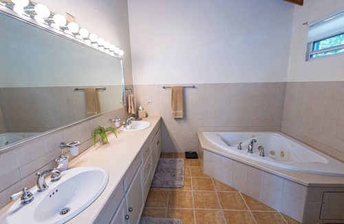 East End House | Hibiscus Villa, a modern 3-bedroom with a private pool and spectacular views