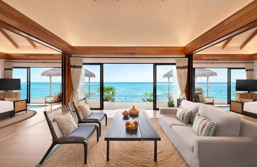 Kuda Vattaru Hotel | Hilton Maldives Amingiri Resort and Spa