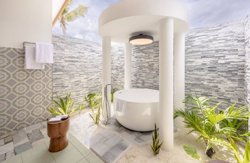 Male Hotel | Joy Island