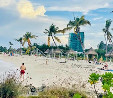 Guraidhoo Hotel | La Isla Tropica