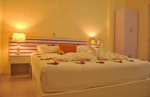 Hangnaameedhoo House | -LOCAL TRAVEL BEACH -