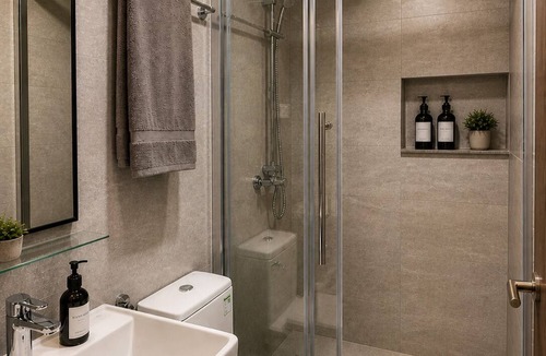 Male Condo | Luxury 3BR Canal View Residence + Pool & Gym Access