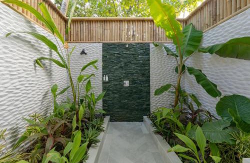 Kuda Bandos Resort | Malahini Kuda Bandos Special Offer Begin your island escape with ease airport pick up and return by shared speedboat at just USD 50 per person stays stay untill end August