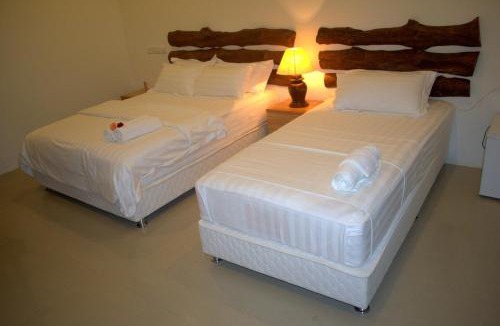 Rasdhoo House | Ras Rana Lodge
