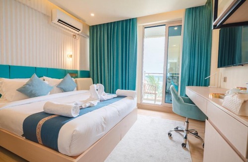 Hulhumale Hotel | Six Palms Beach Hotel at Hulhumale