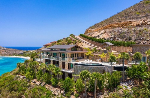 Spanish Town House | Ultra-Luxury Ocean View Villa | 6BR + Infinity Pool & Panoramic Views | BVI