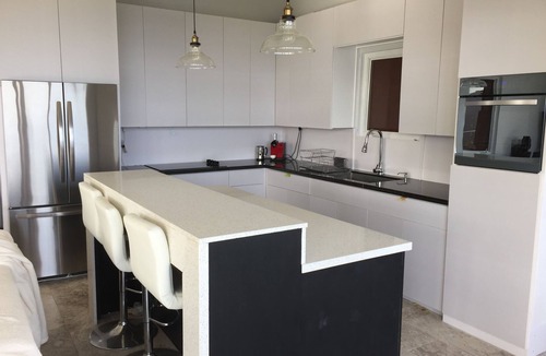 Belmont Villa | Villa Del Mar, 5 bed 5 bath in Belmont Estates, near Longbay & Smugglers cove.