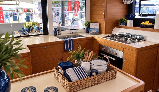 All Inclusive Chartering through the BVI, Private Captain & Chef Sleeps 8 Guests in Beef Island