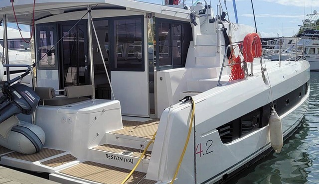 Caribbean Dream: Sun-soaked Sailing Adventure from Tortola, Islas Vírgenes Británicas in Road Town