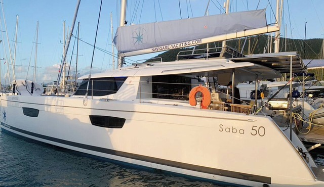 Caribbean Dream: Sun-soaked Sailing Adventure from Tortola, Islas Vírgenes Británicas