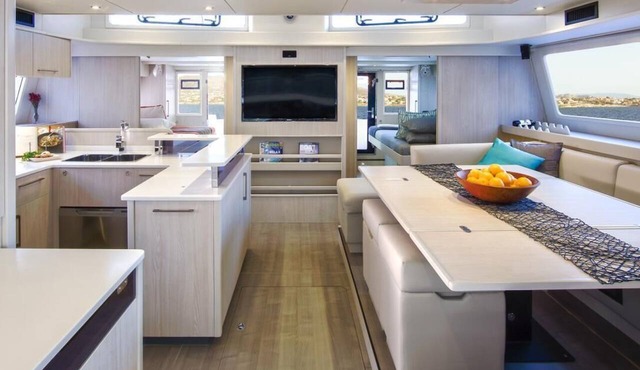 Caribbean Dream: Sun-soaked Sailing Adventure from Tortola, Islas Vírgenes Británicas