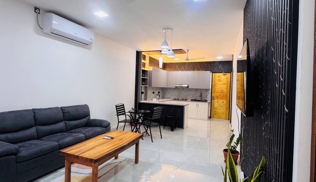 Comfortable clean friendly safe private access in Fuvahmulah
