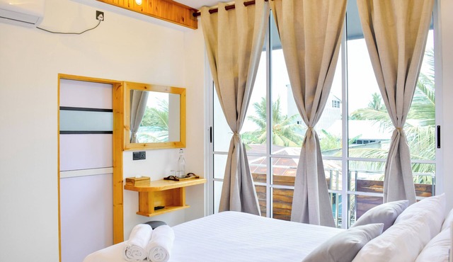 Dhoani Maldives Guesthouse in Kendhoo